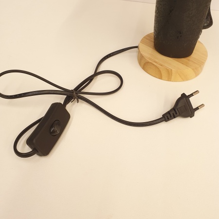 Декоративная настольная лампа 